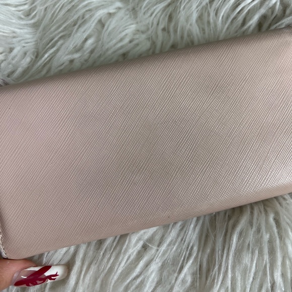 Salvatore Ferragamo Wallet - Picture 5 of 16